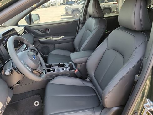 Used 2026 Subaru Outback Premium AWD/4WD image 16