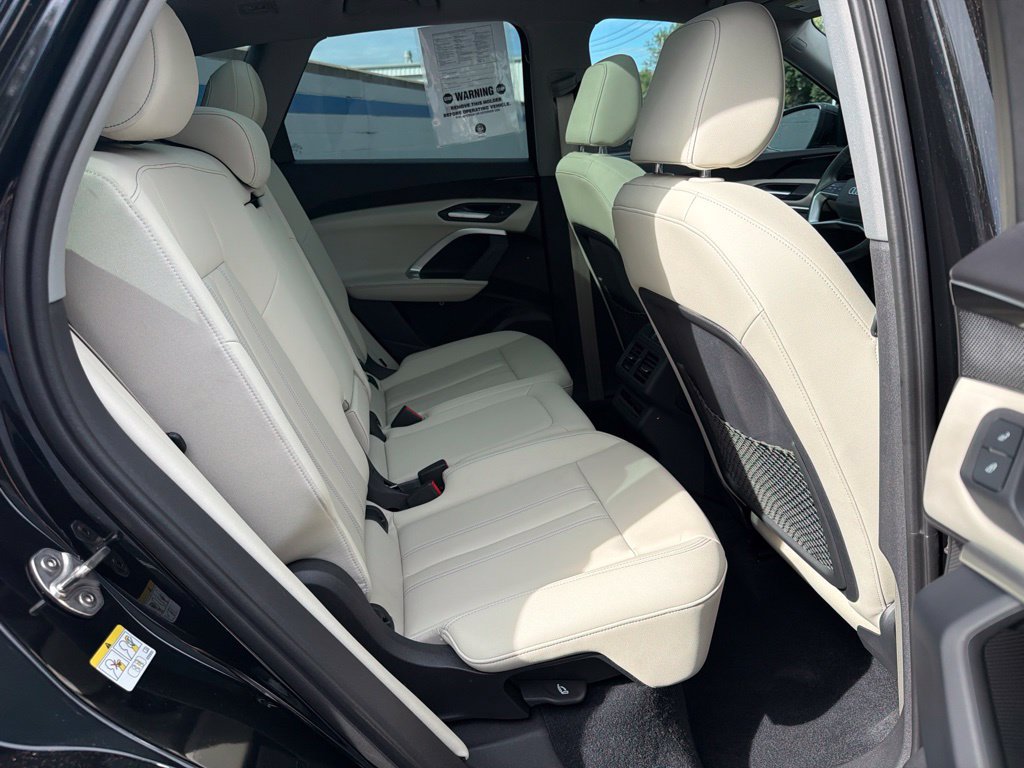 Used 2025 Audi Q5 Premium AWD/4WD image 23