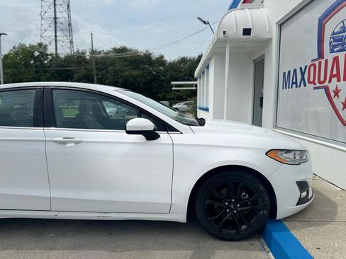 Used 2020 Ford Fusion SE w/ Equipment Group 151A FWD image 31