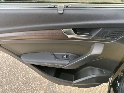 Certified 2025 Audi Q5 2.0T Premium Plus w/ Premium Plus Package image 36