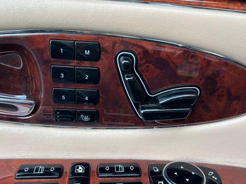 Used 2004 Maybach 57 image 89