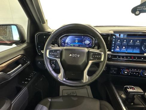 Certified 2024 Chevrolet Silverado 1500 RST w/ Convenience Package II AWD/4WD image 37