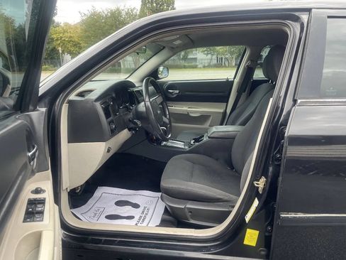 Used 2006 Dodge Magnum SE RWD image 12
