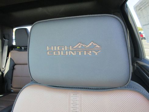 New 2026 Chevrolet Silverado 3500 High Country w/ High Country Premium Package image 24