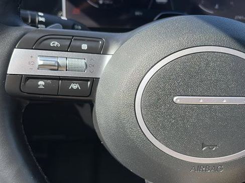 Used 2025 Hyundai Santa Cruz Limited image 9