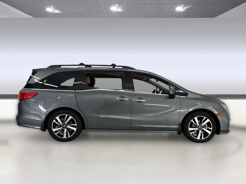 Used 2018 Honda Odyssey Elite image 8