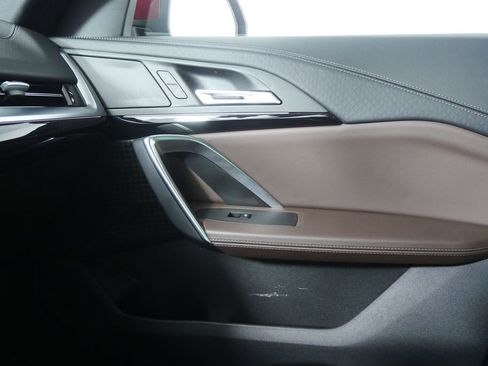 Certified 2025 BMW X2 xDrive28i image 28