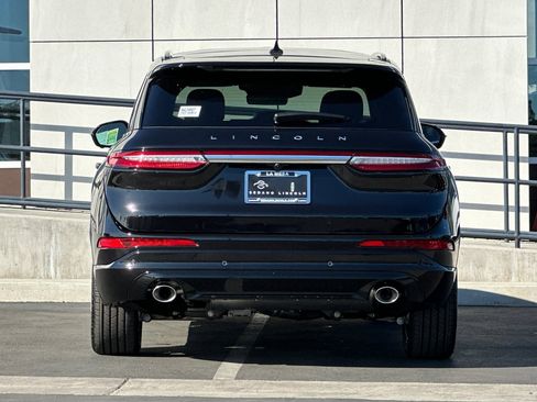 New 2025 Lincoln Corsair Grand Touring w/ Equipment Group 301A image 4