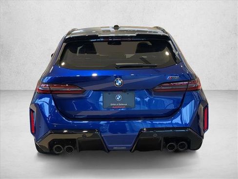 New 2026 BMW M5 Touring w/ Executive Package AWD/4WD image 18