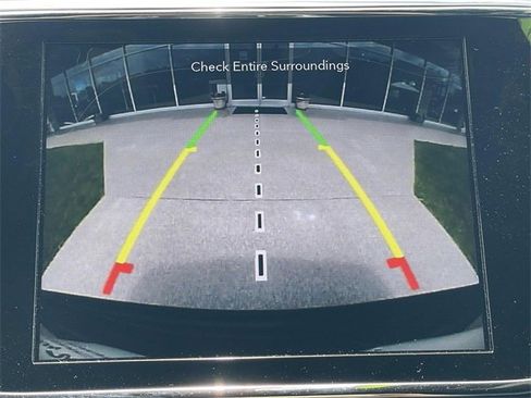 Used 2020 Jeep Grand Cherokee Altitude image 12