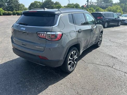 Used 2023 Jeep Compass Limited AWD/4WD image 4