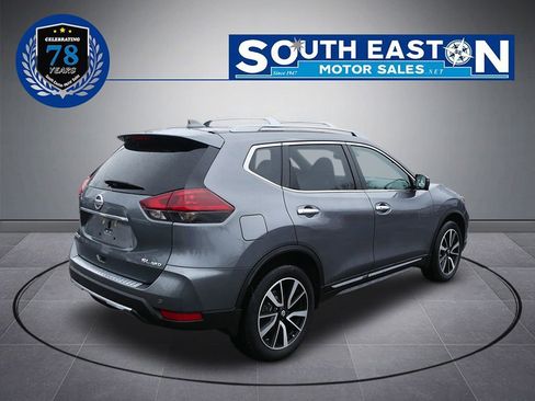 Used 2020 Nissan Rogue SL w/ Premium Package image 6