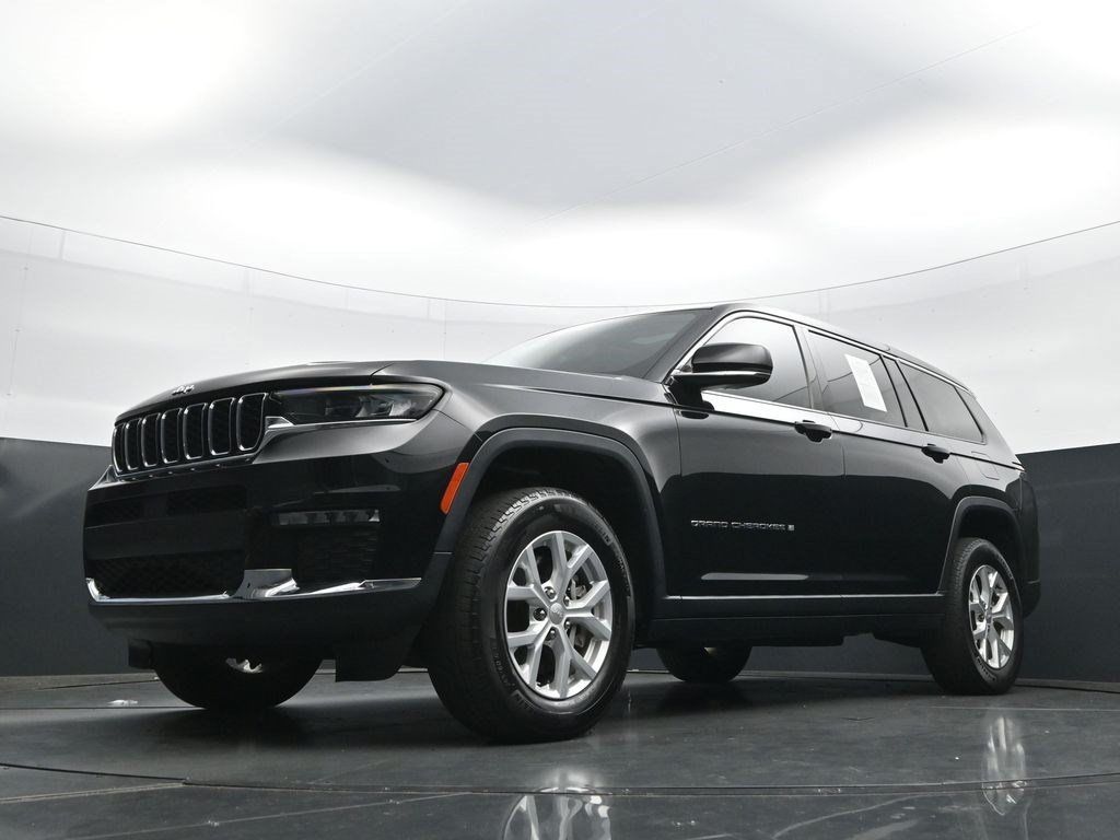 Used 2023 Jeep Grand Cherokee L Limited RWD image 37