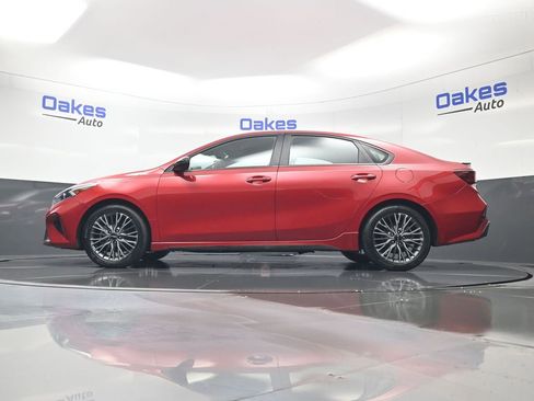 Certified 2024 Kia Forte GT-Line FWD image 40