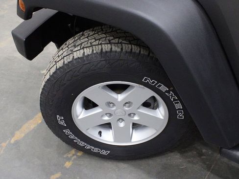 Used 2016 Jeep Wrangler Sport w/ Quick Order Package 24S image 27
