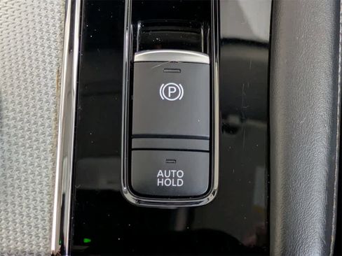 Used 2022 Mitsubishi Outlander SEL image 32