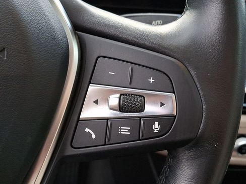 Certified 2023 BMW i4 eDrive40 w/ Premium Package RWD image 19