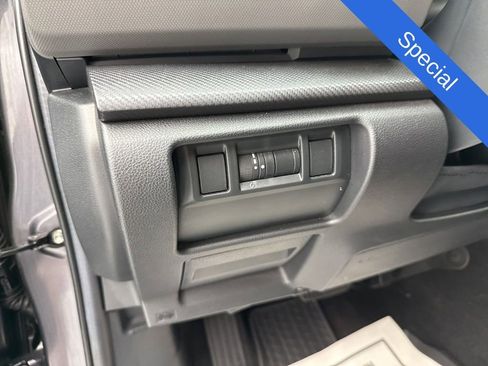 Used 2024 Subaru Crosstrek 2.5i Wilderness w/ Crosstrek Mirror Package AWD/4WD image 21