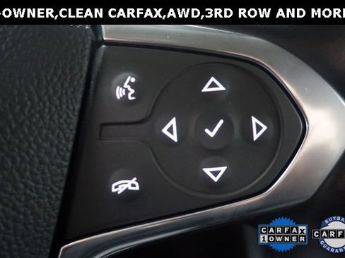 Used 2021 Chevrolet Traverse LT image 15