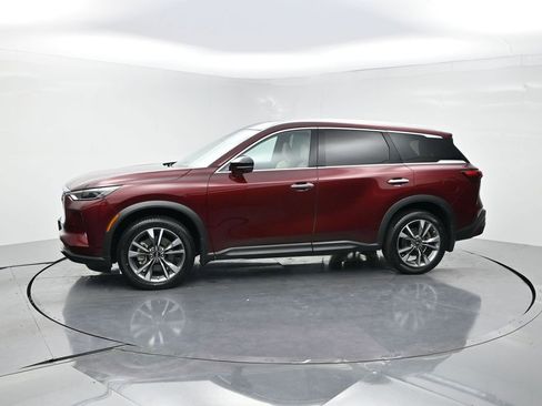 Used 2023 INFINITI QX60 Luxe AWD/4WD image 3