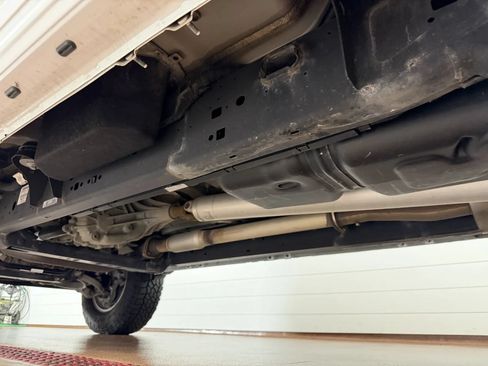 Used 2019 RAM 1500 Laramie AWD/4WD image 48