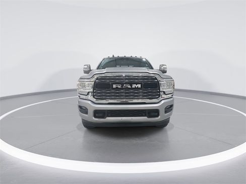 Used 2024 RAM 2500 Limited image 3
