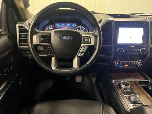 Used 2021 Ford Expedition Max Platinum AWD/4WD image 18