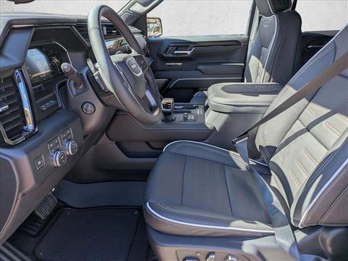 New 2026 GMC Sierra 1500 AT4X w/ LPO, Black Badging Package AWD/4WD image 3