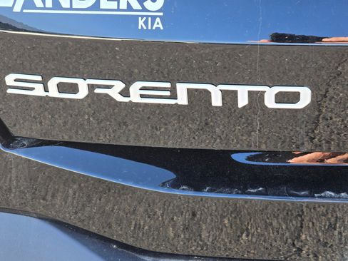 New 2026 Kia Sorento S w/ S Panoramic Sunroof Package image 10