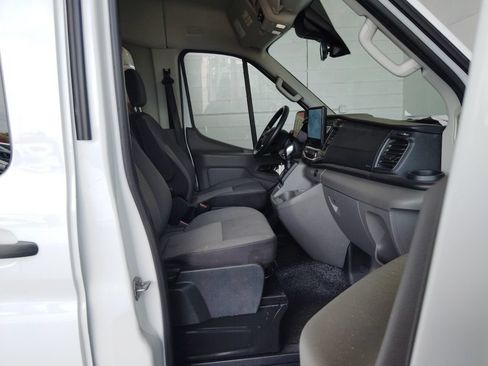 Used 2024 Ford Transit 350 XLT RWD image 12
