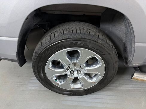 Used 2021 RAM 1500 Big Horn RWD image 11