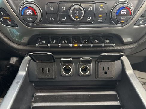 Used 2017 Chevrolet Silverado 2500 LTZ w/ Duramax Plus Package image 20