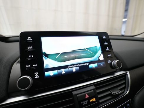 Certified 2022 Honda Accord Touring image 19