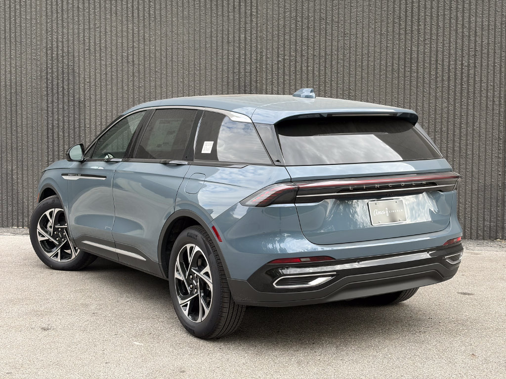 New 2026 Lincoln Nautilus Premier w/ Equipment Group 102A AWD/4WD image 5
