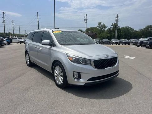 Used 2016 Kia Sedona EX FWD image 7