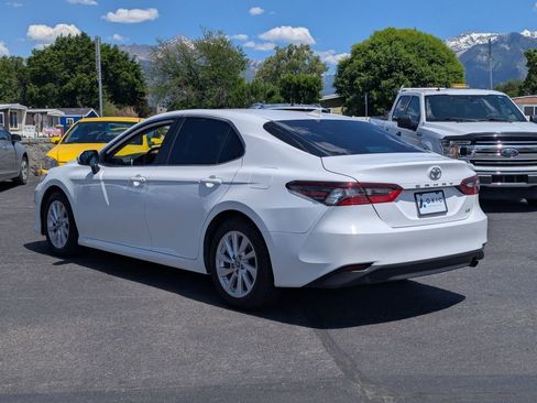 Used 2023 Toyota Camry LE FWD image 7