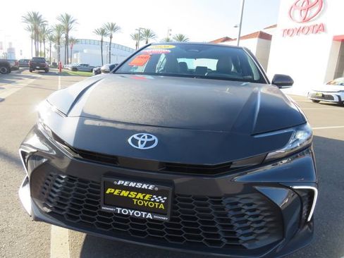 Certified 2026 Toyota Camry SE image 5