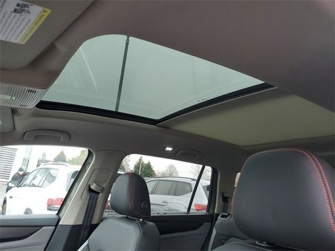 New 2026 Volkswagen Atlas Peak Edition image 21