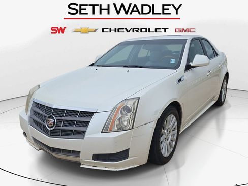 Used 2011 Cadillac CTS Luxury RWD image 3