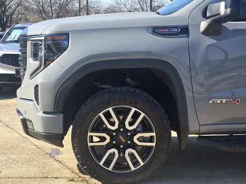 Used 2024 GMC Sierra 1500 AT4 w/ Technology Package image 13