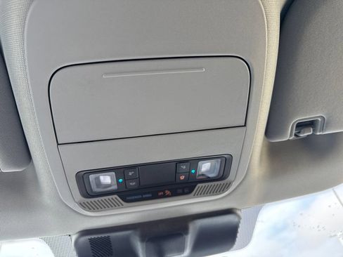 Used 2025 Ford F150 XLT w/ Equipment Group 301A Standard AWD/4WD image 26