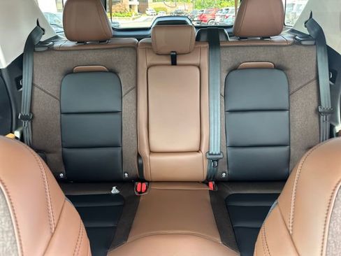 New 2025 Ford Bronco Sport Outer Banks w/ Sasquatch Outer Banks Package image 18