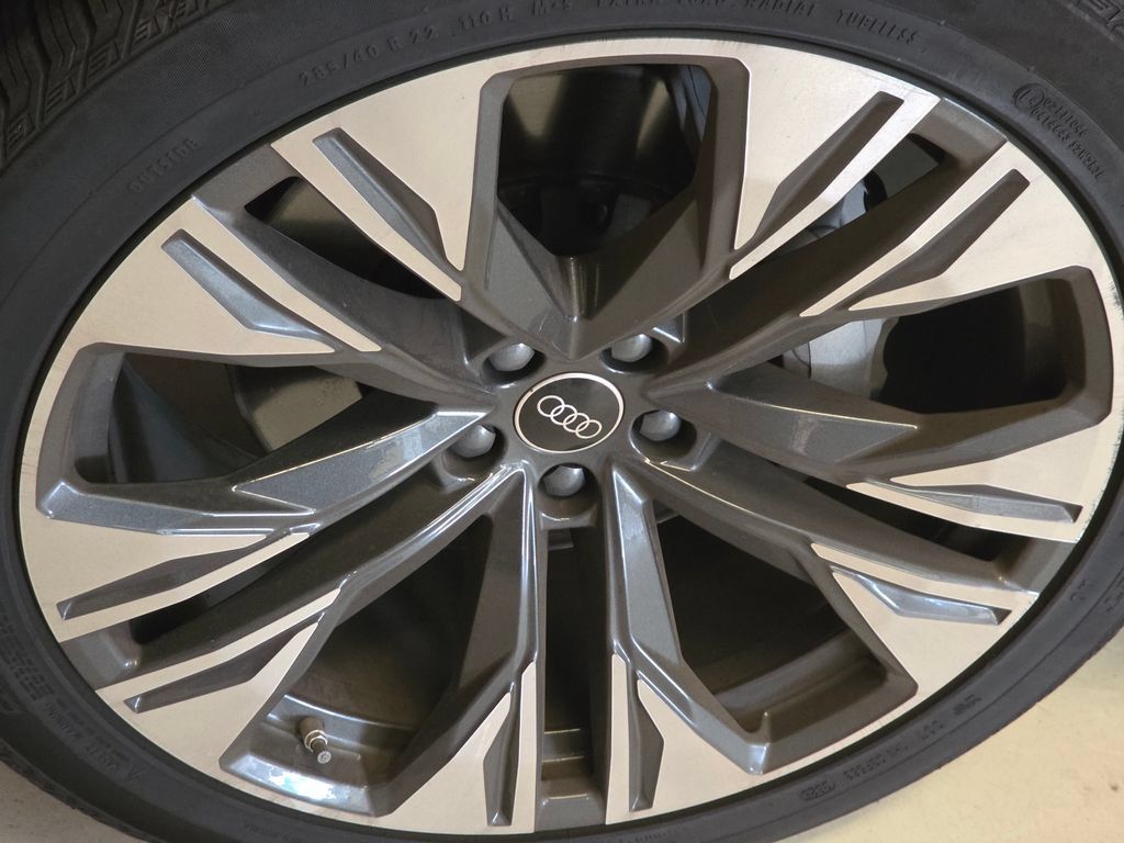 Certified 2026 Audi Q8 Premium Plus AWD/4WD image 19