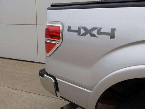 Used 2014 Ford F150 Lariat w/ Equipment Group 502A Luxury AWD/4WD image 11