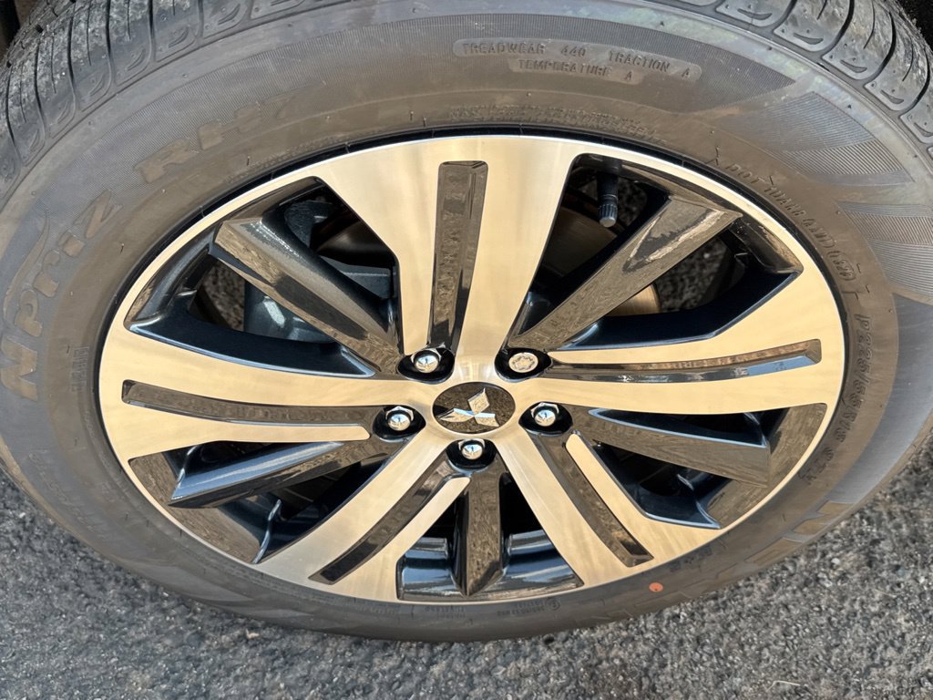 New 2027 Mitsubishi Outlander Sport SE FWD image 39