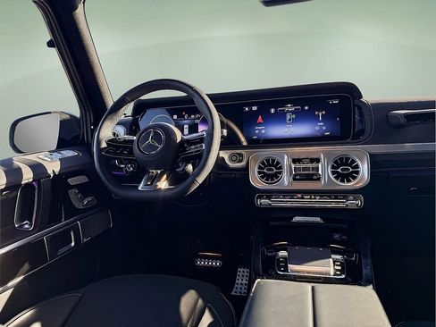Used 2025 Mercedes-Benz G 63 AMG 4MATIC image 35