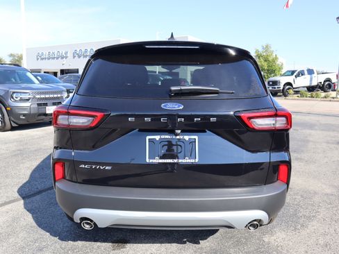 New 2026 Ford Escape Active image 3