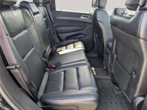 Used 2021 Jeep Grand Cherokee Limited AWD/4WD image 12