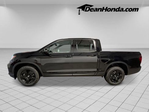 New 2026 Honda Ridgeline Black Edition image 2