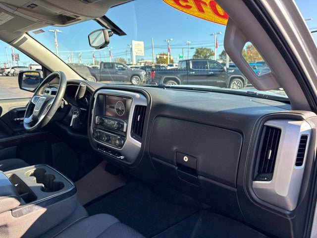 Used 2015 GMC Sierra 1500 SLE w/ SLE Value Package AWD/4WD image 26